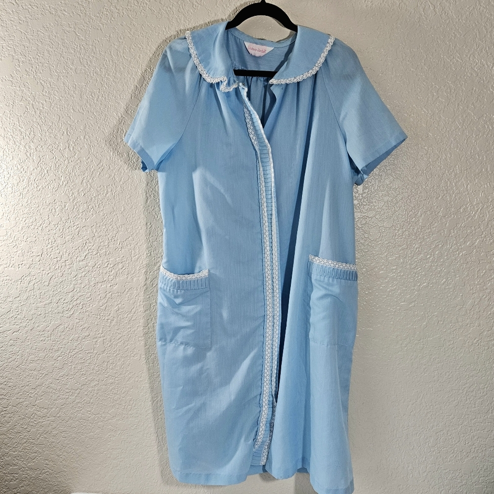 Lindsay Jordan Blue Lace Snap up Robe